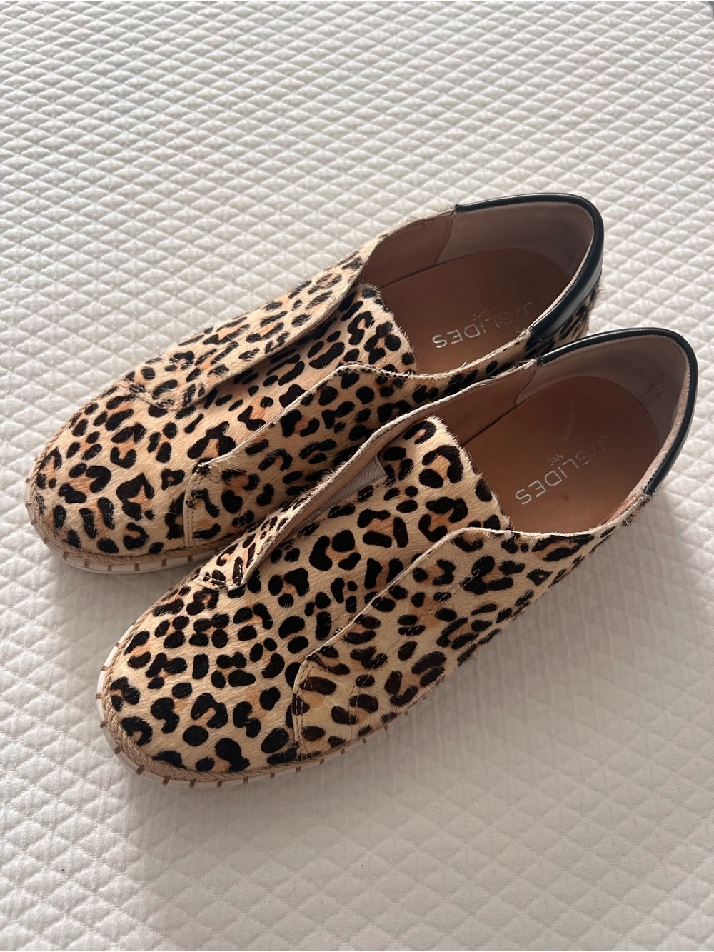 J/Slides Karla Leopard Print Slip-On Sneaker • 9